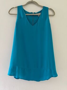Banana Republic Turquoise V-Neck Sleeveless Camisole